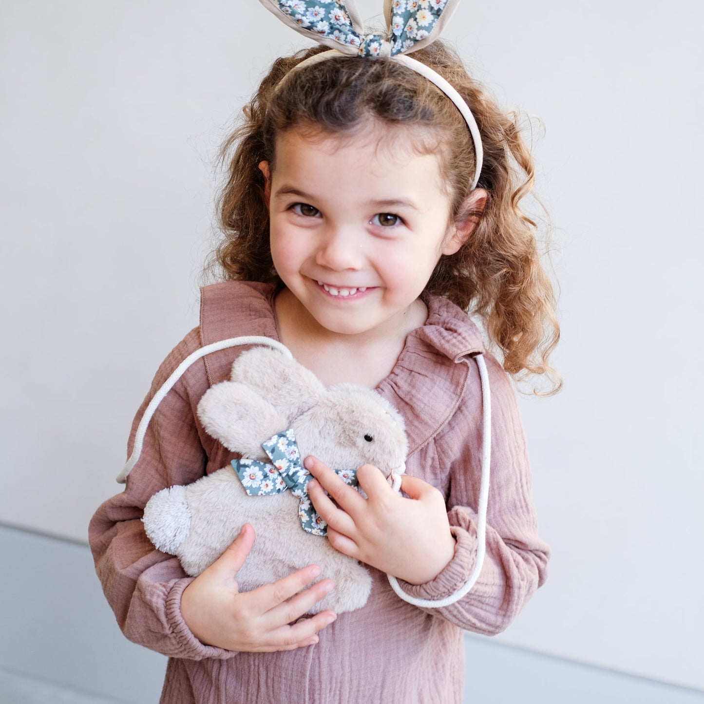 Mimi & Lula Fluffy bunny bag