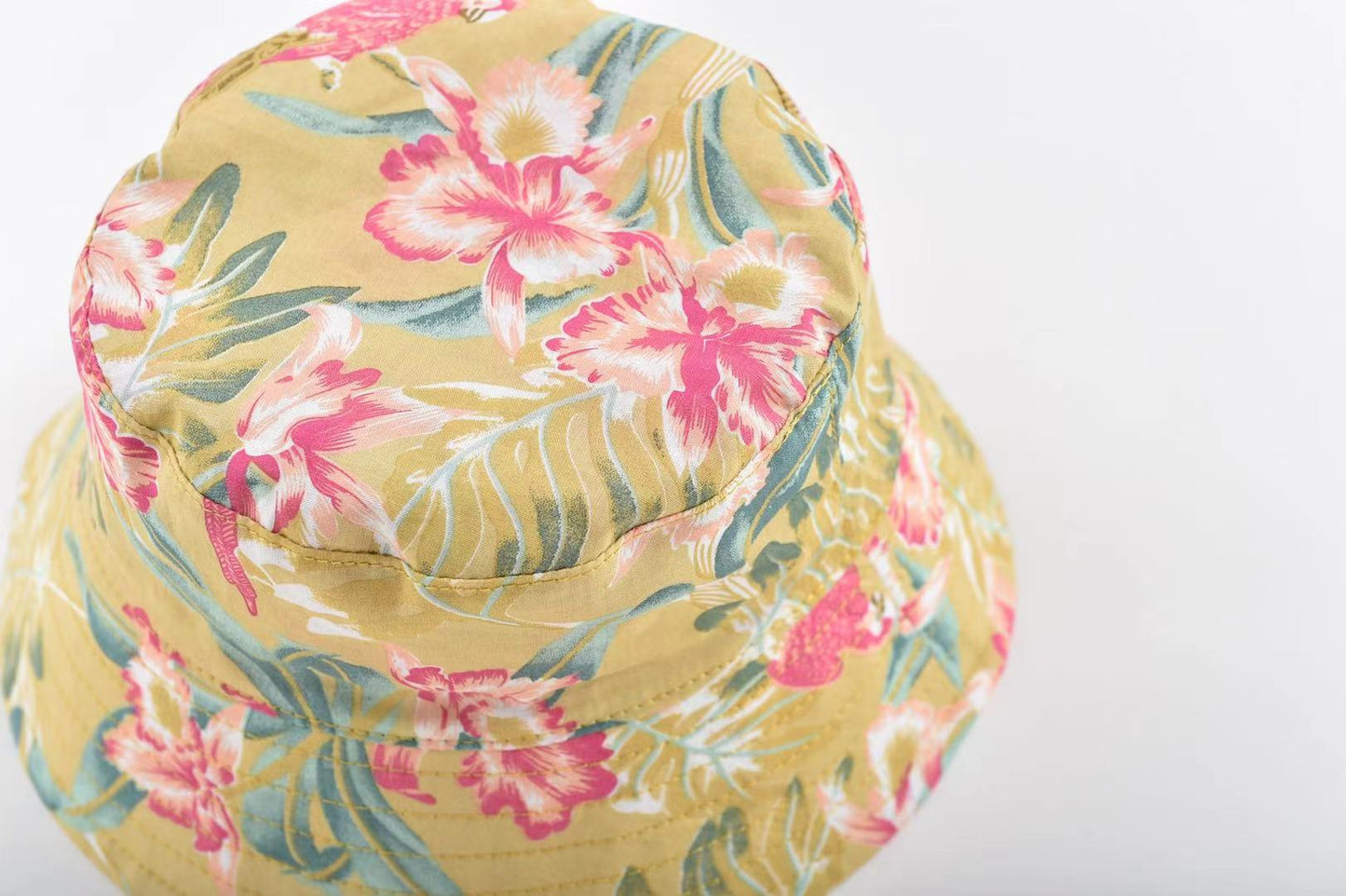 LOUISE MISHA Sun Hat Lagik Soft Honey Parrots