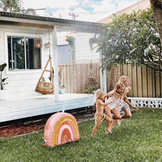 SUNNYLIFE Inflatable Sprinkler Rainbow
