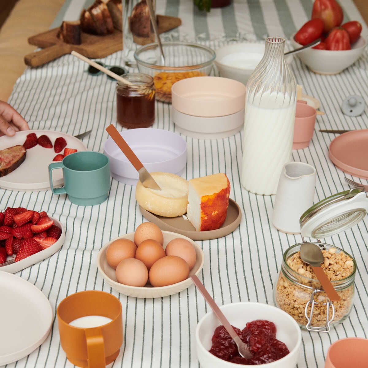 LIEWOOD WALT TABLEWARE SET ROSE MIX