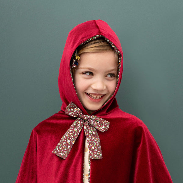 Mimi & Lula Red riding hood cape