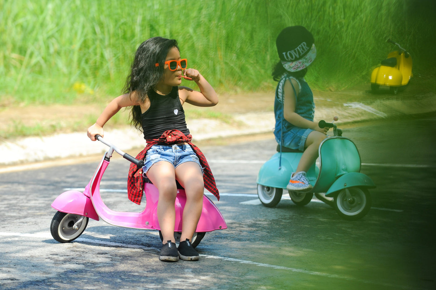 Ambosstoys PRIMO Ride On Kids Toy Classic (Pink)