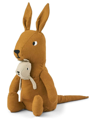 LIEWOOD Halfdan kangaroo teddy L Kangaroo / Golden caramel