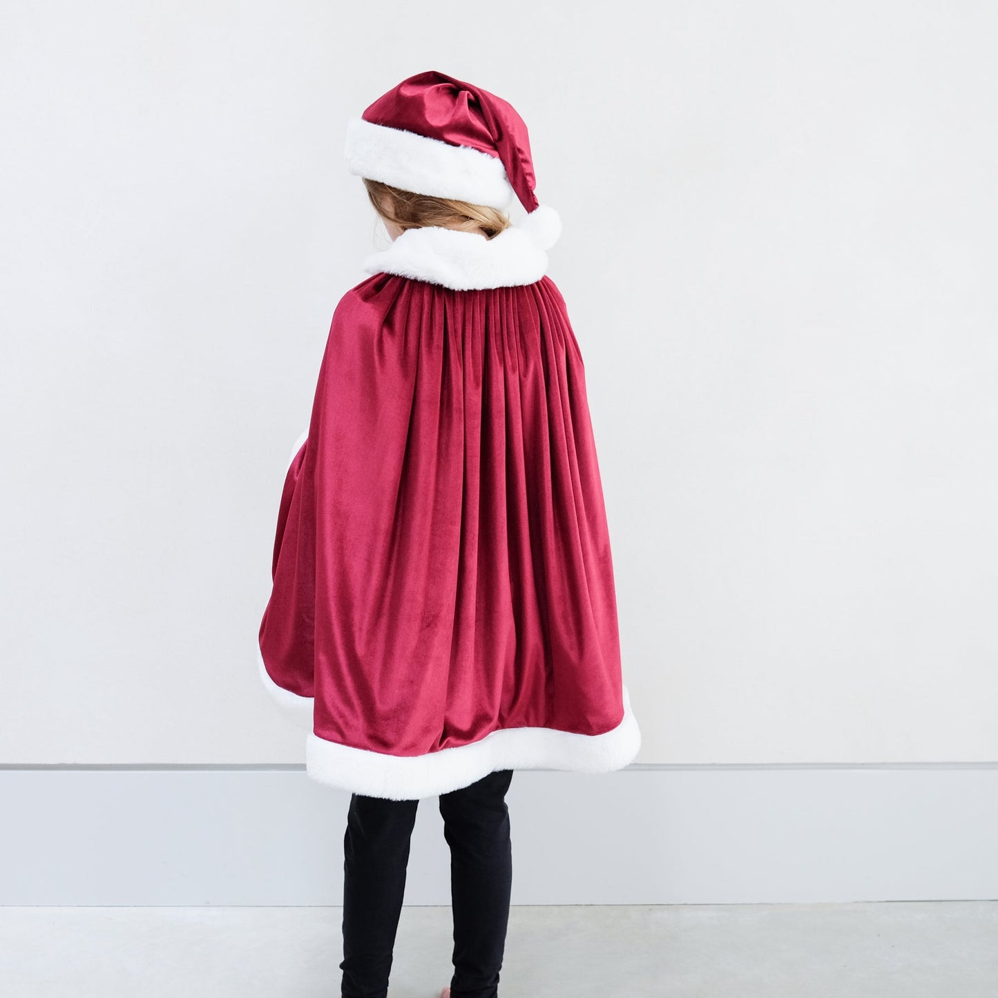 Mimi & Lula Santa Cape Red