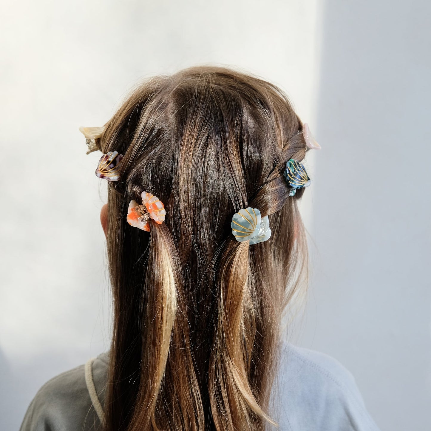 Mimi & Lula Mini Shell Claws MULTI