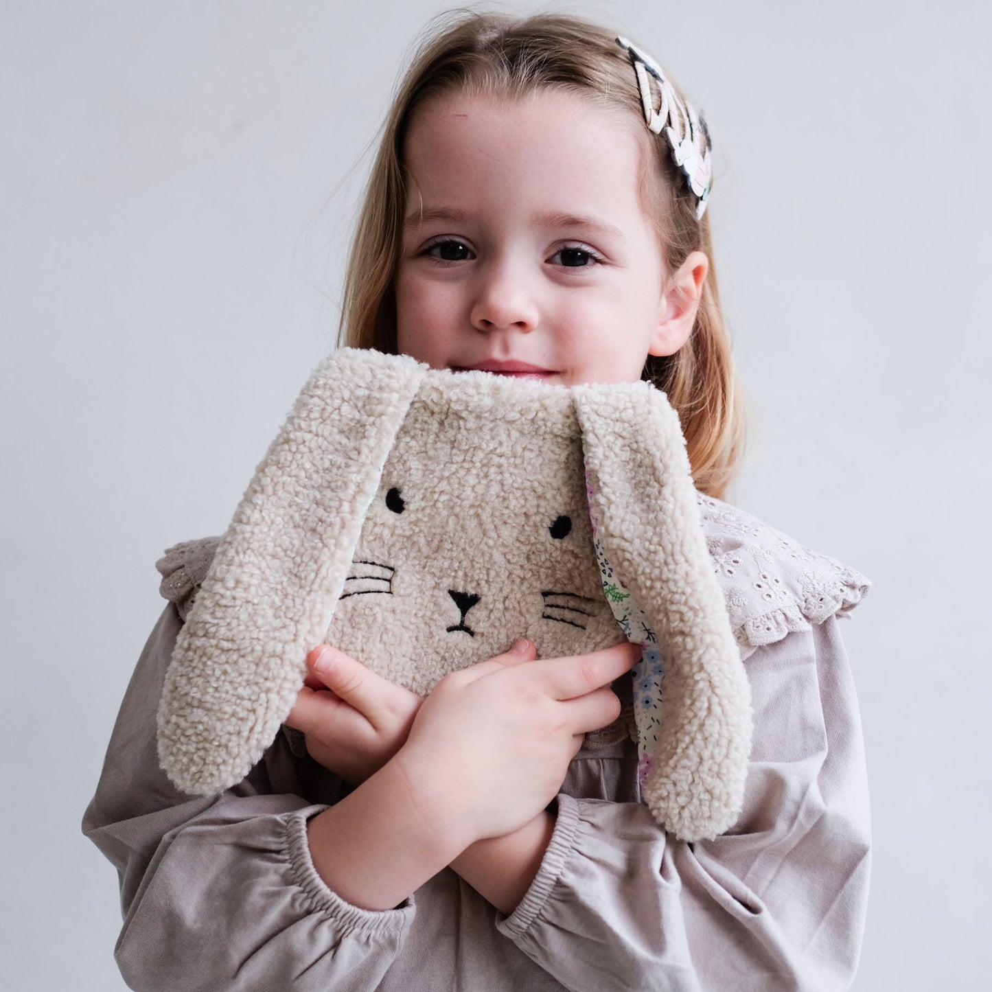 Mimi & Lula Fluffy Bunny Bag BEIGE