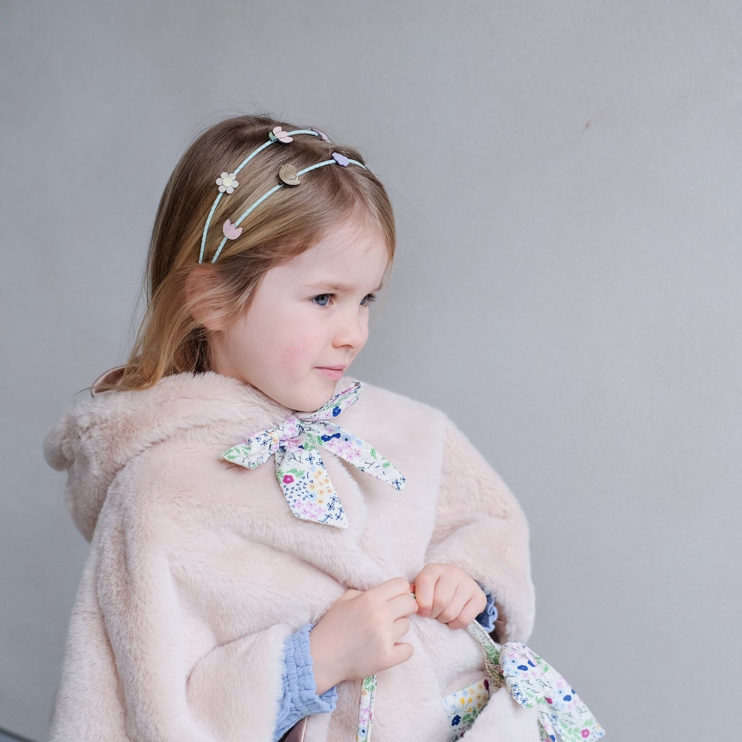 Mimi & Lula Bunny Cape BEIGE