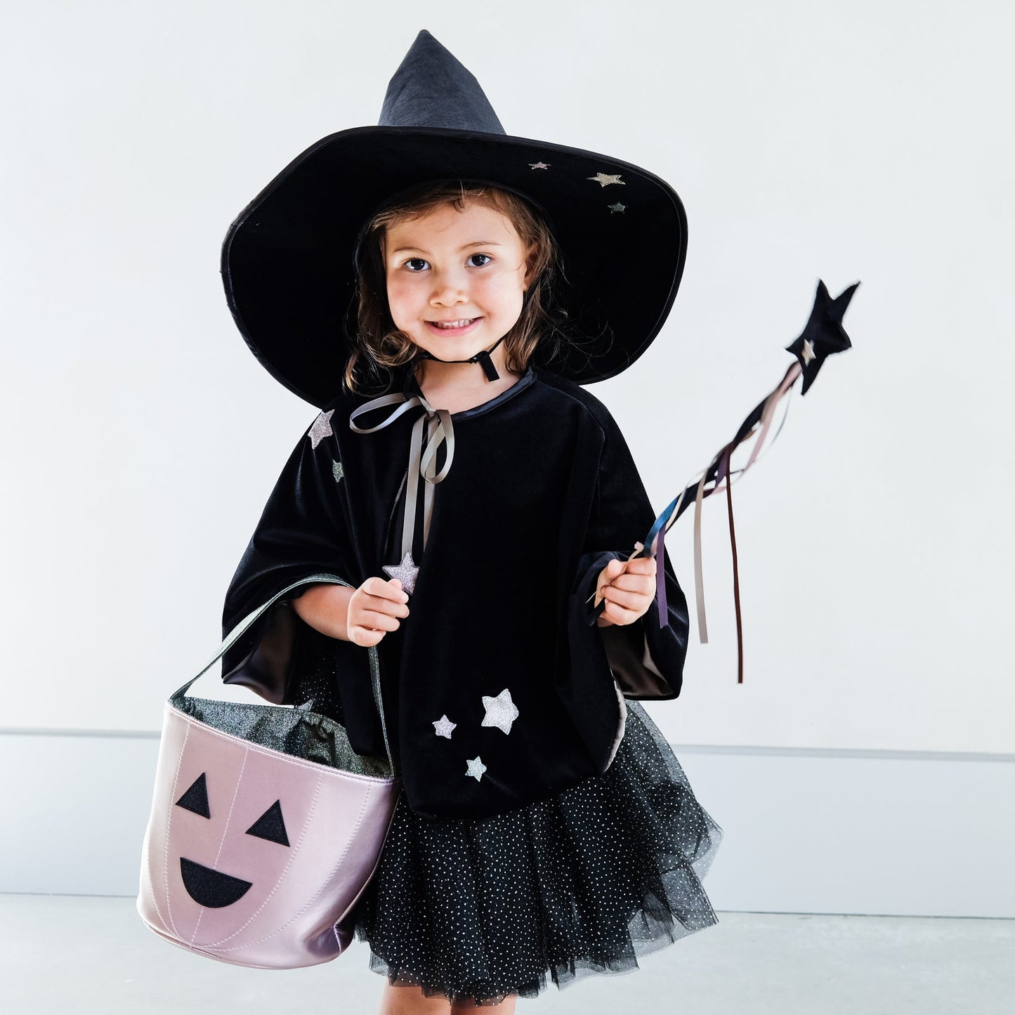 Mimi & Lula Gertrude Witch Wand BLACK