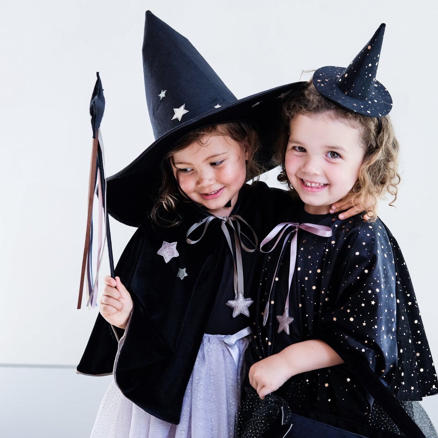 Mimi & Lula Gertrude Witch Wand BLACK