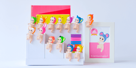 Sonny Angel - Hippers Looking Back