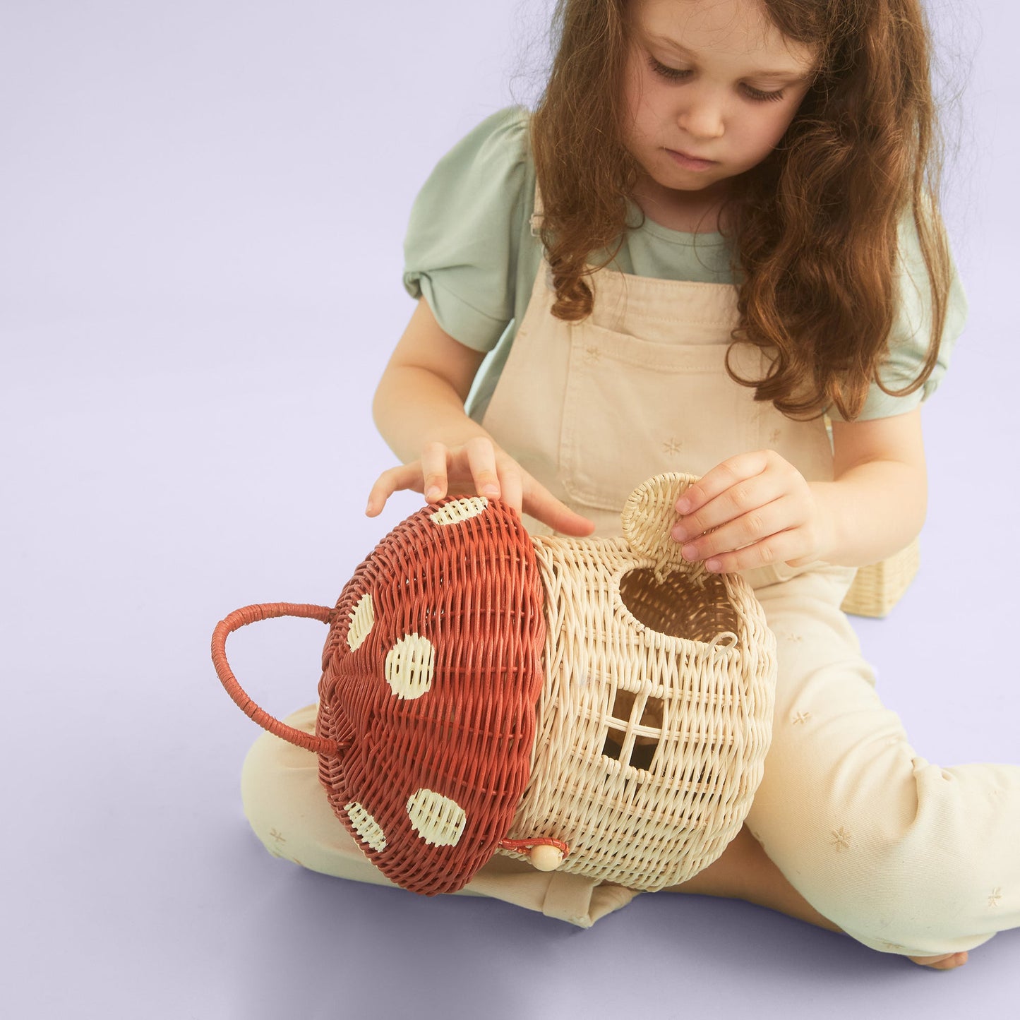 OLLI ELLA RATTAN MUSHROOM BASKET red