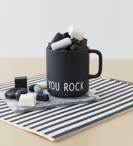 Design Letters  Favourite Cup with Handle black