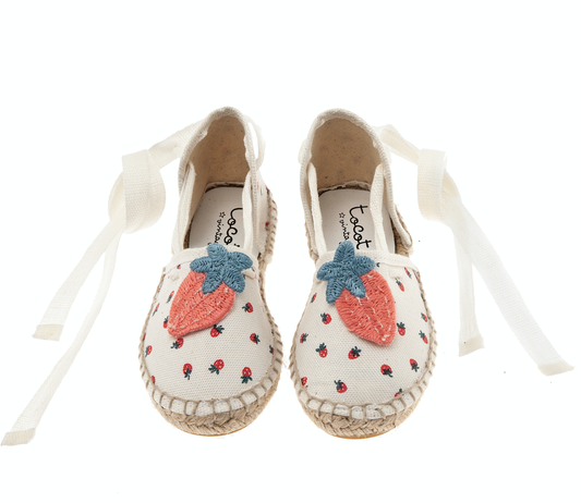 TOCOTO VINTAGE STRAWBERRY PRINT ESPADRILLES