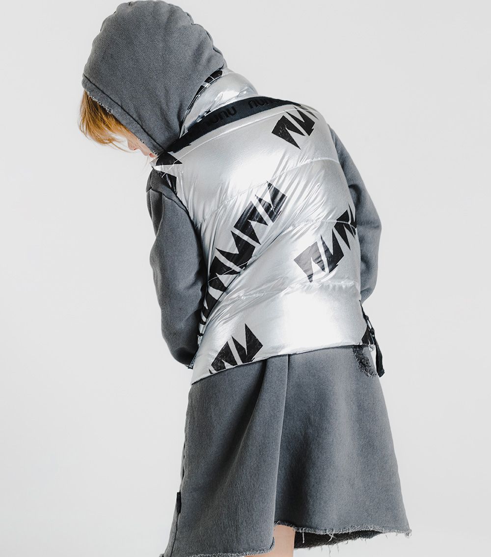 NUNUNU nununu down vest SILVER