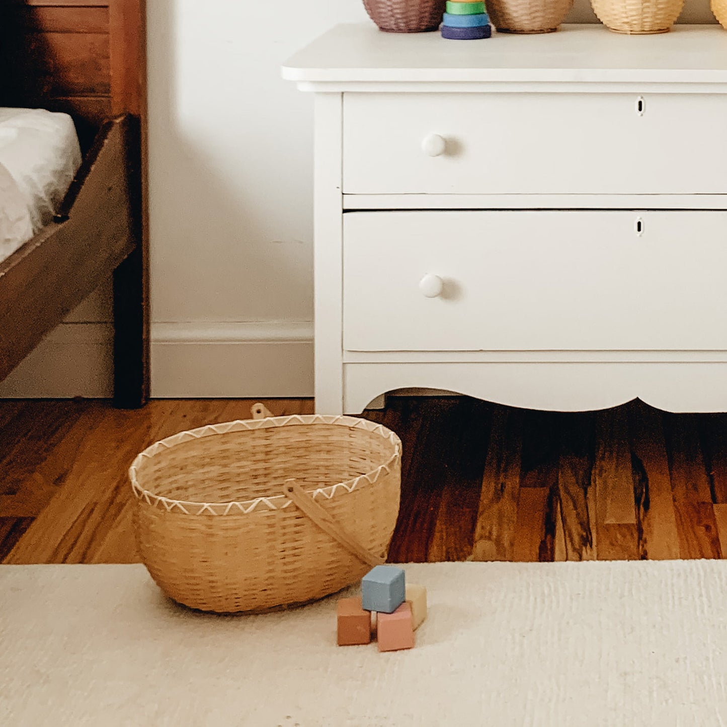 OLLI ELLA BLOSSOM BASKET OVAL