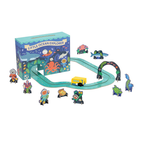 PETIT COLLAGE WIND-UP AND GO PLAYSET - OCEAN MULTI-COLOURED